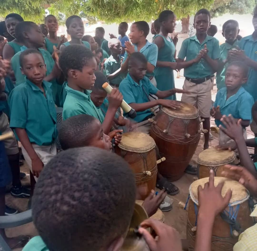 We Love To Smile, Mafi Yingor