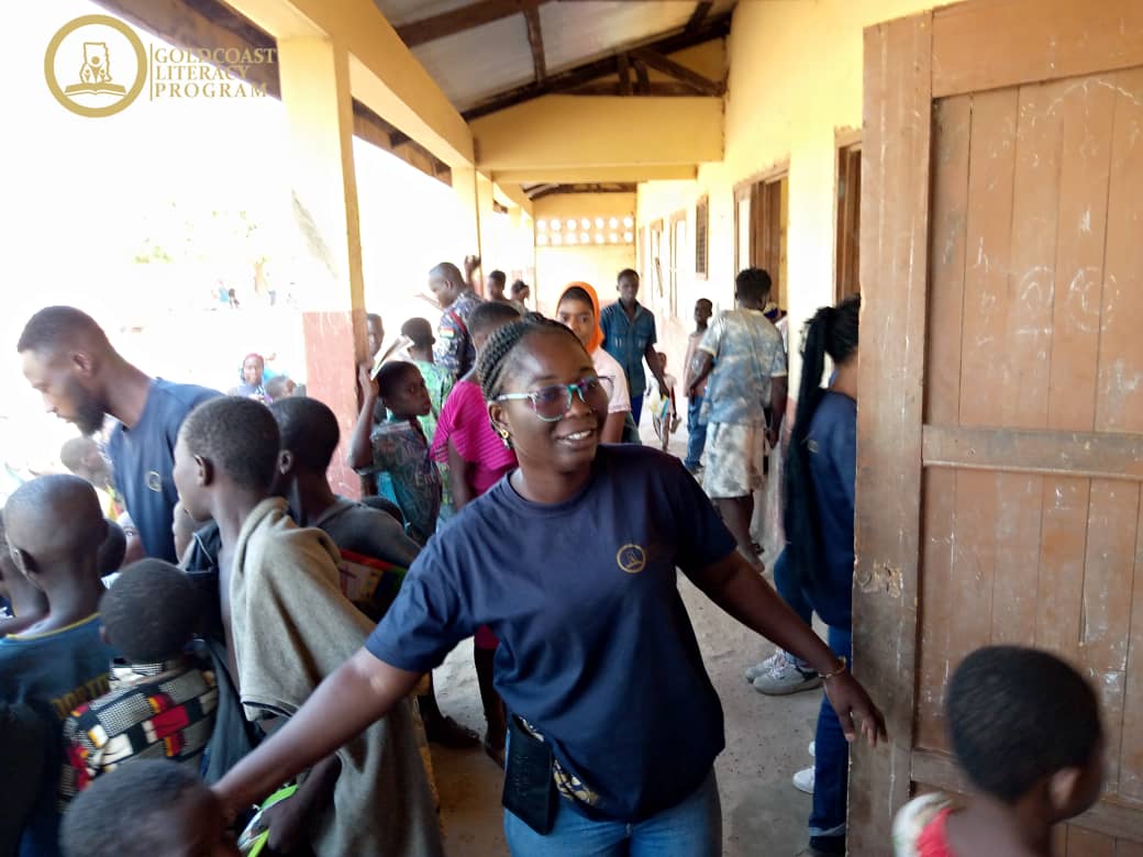 We Love To Smile, Sisaala East Edition