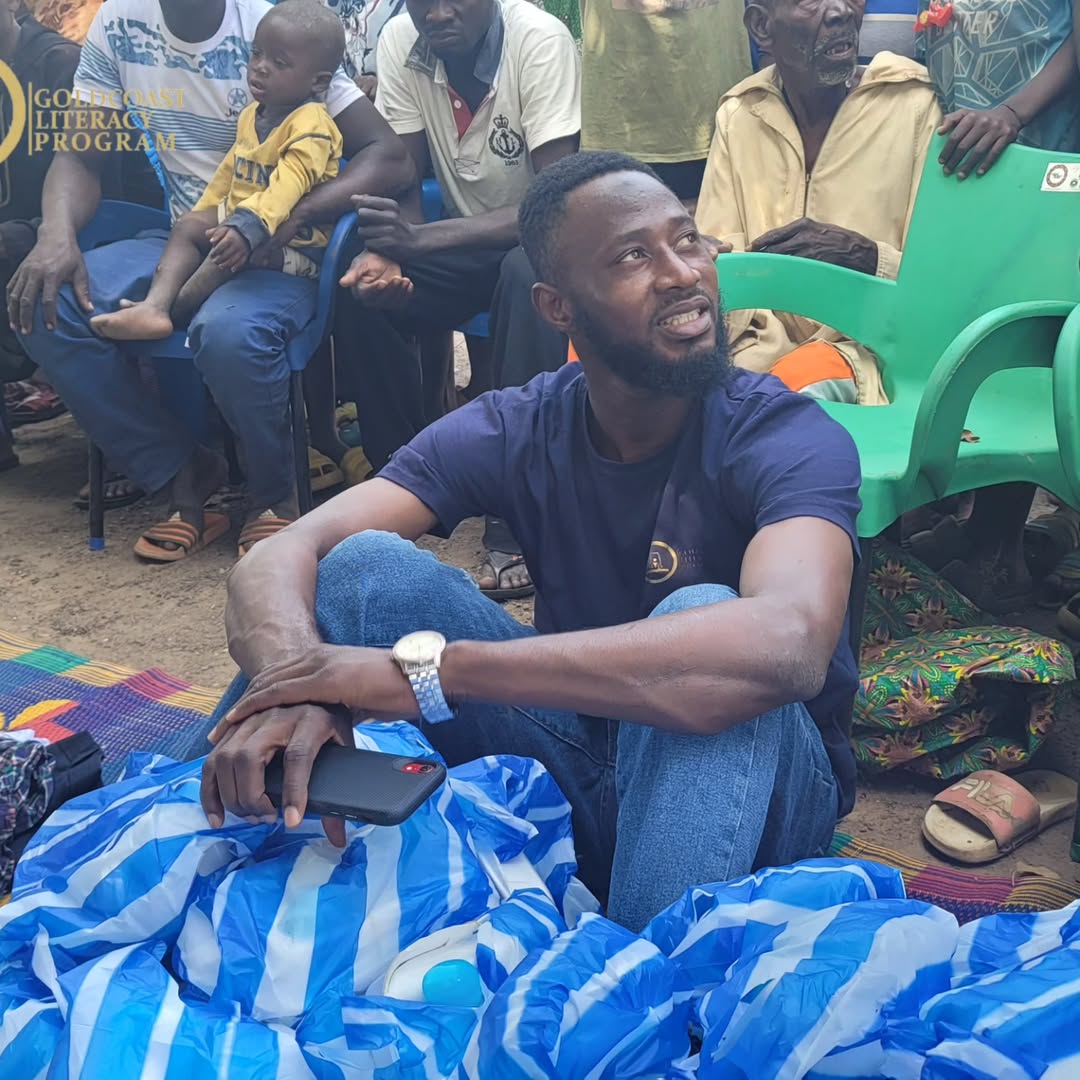 We Love To Smile, Sisaala East Edition