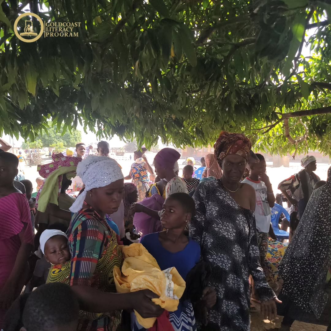 We Love To Smile,Sisaala East Edition